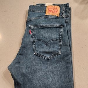 Blue Levi's 541 36x32